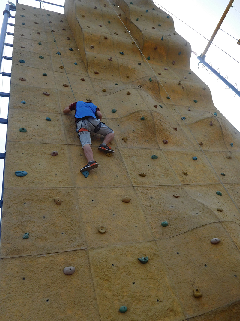 山東高瑞醫療器械有限公司精英團隊參加瀚林拓展培訓